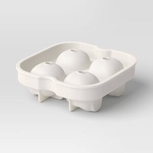 Skull nwt Ice Cube Mold - Threshold